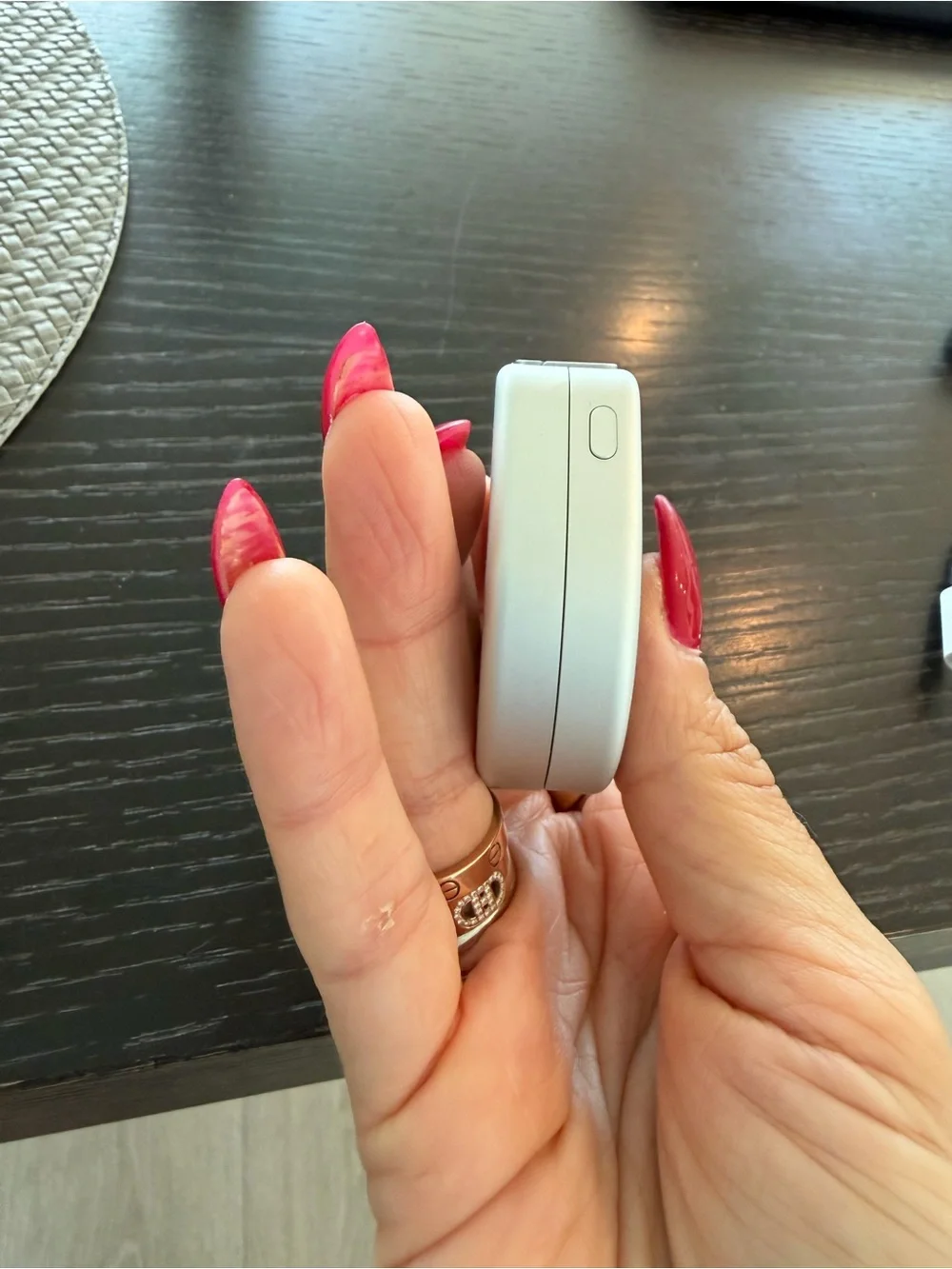 Oura ring 5, size 6, charging case